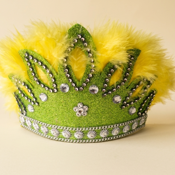 Verde-Pluma amarilla
